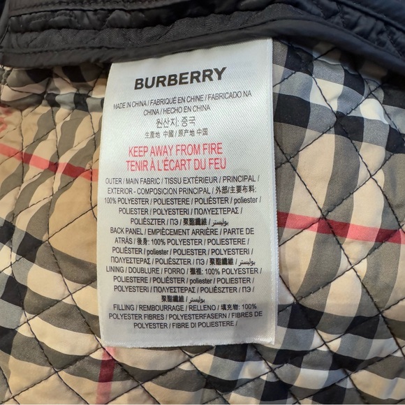 Kids Burberry Black with Trademark Plaid Quilted Jacket Size 2Y - Picture 15 of 16